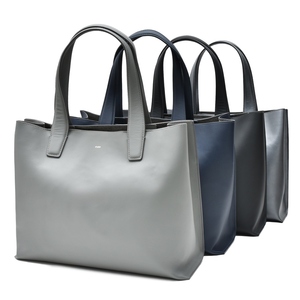 FARO（ファーロ）スムースレザートートバッグ Calma Tote Medium