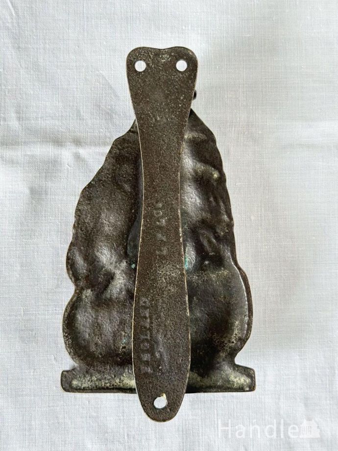 英国のアンティーク真鍮製雑貨、帆船がモチーフのドアノッカー(d-2029