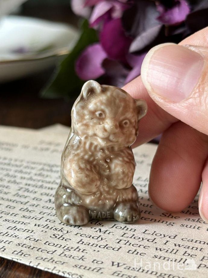 イギリスで見つけたWADE社のビンテージ陶器、Whimsiesシリーズの