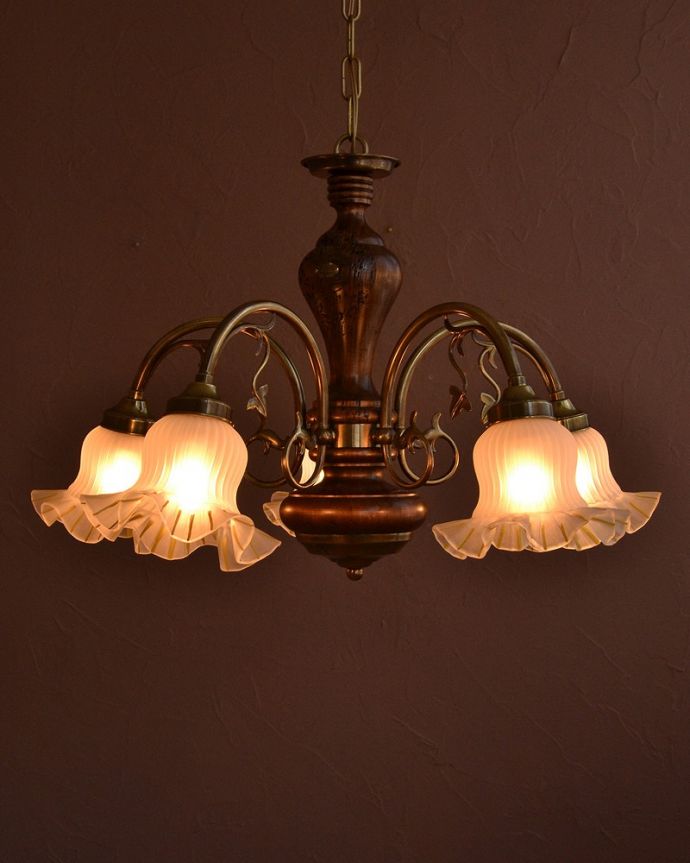 アンティーク風のシェード付きシャンデリア(5灯)（E17電球付）(cr-504