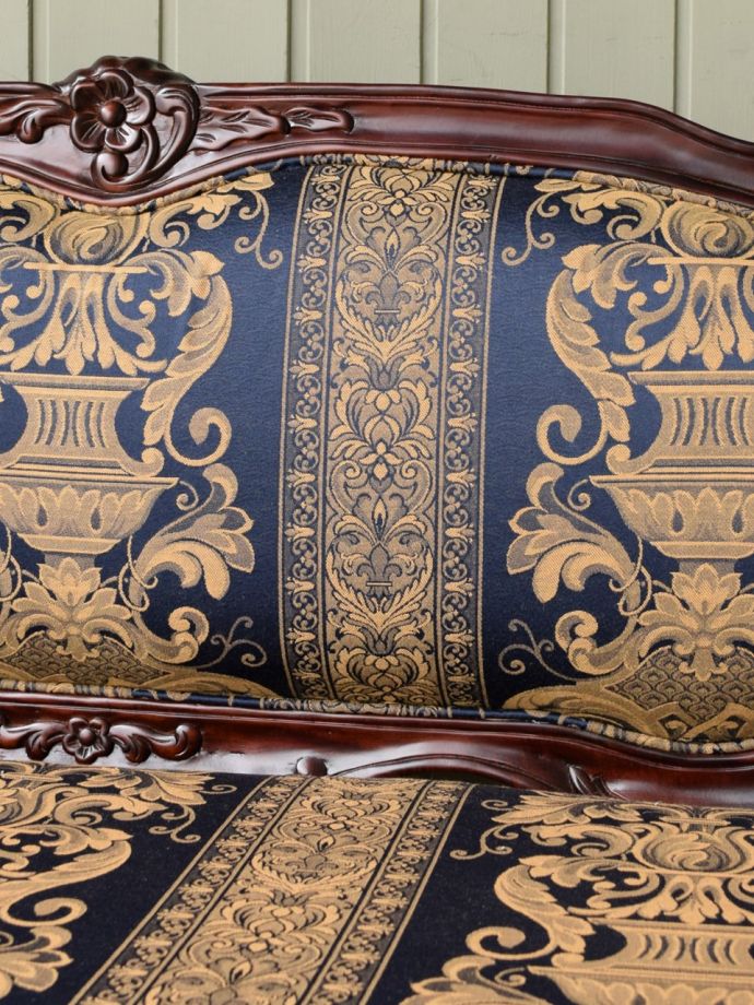 フランスアンティーク風のおしゃれなソファ、マホガニー材の長椅子(y