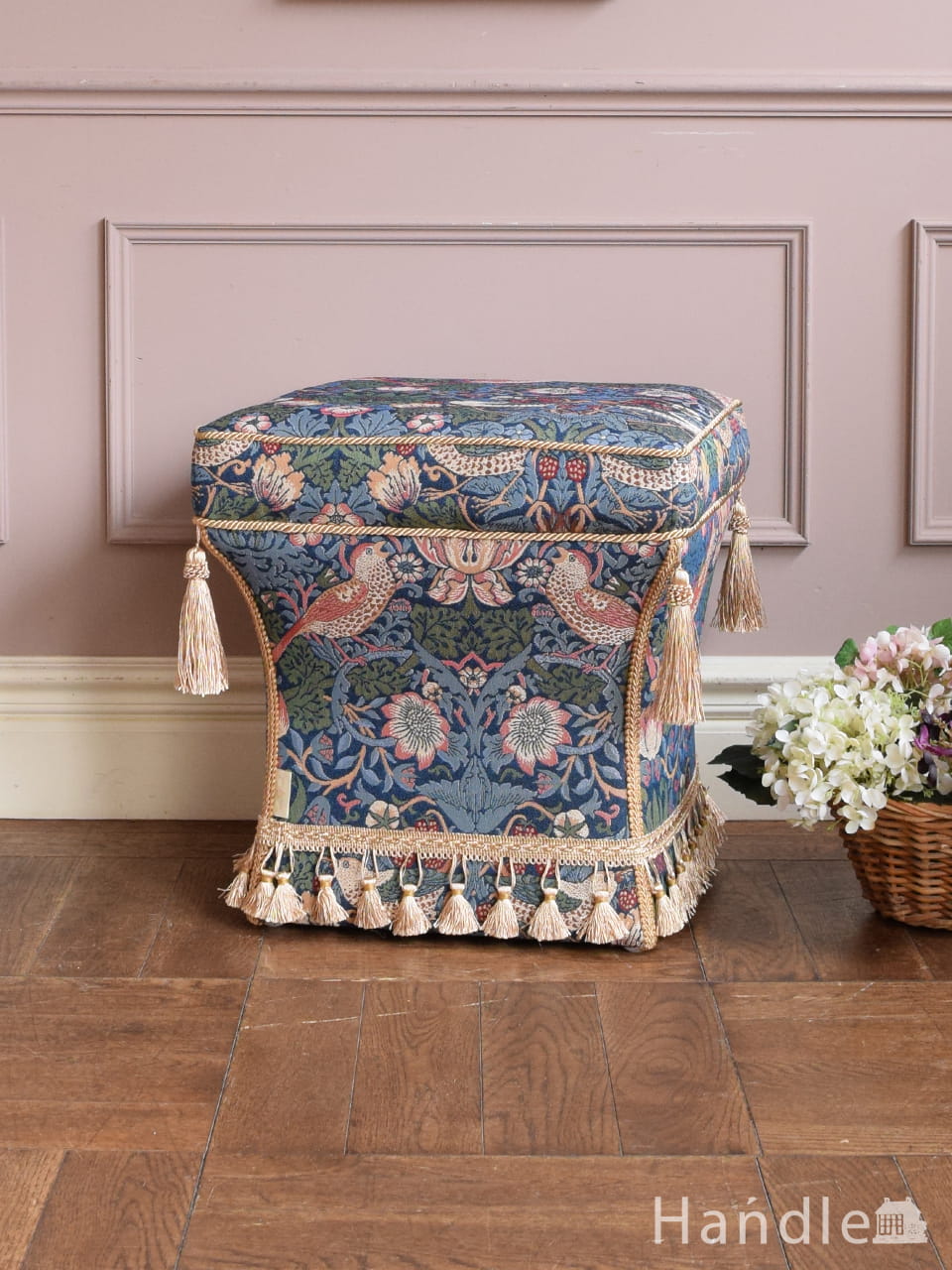 アンティーク家具屋が選んだ、アンティーク風のチェスターウィング