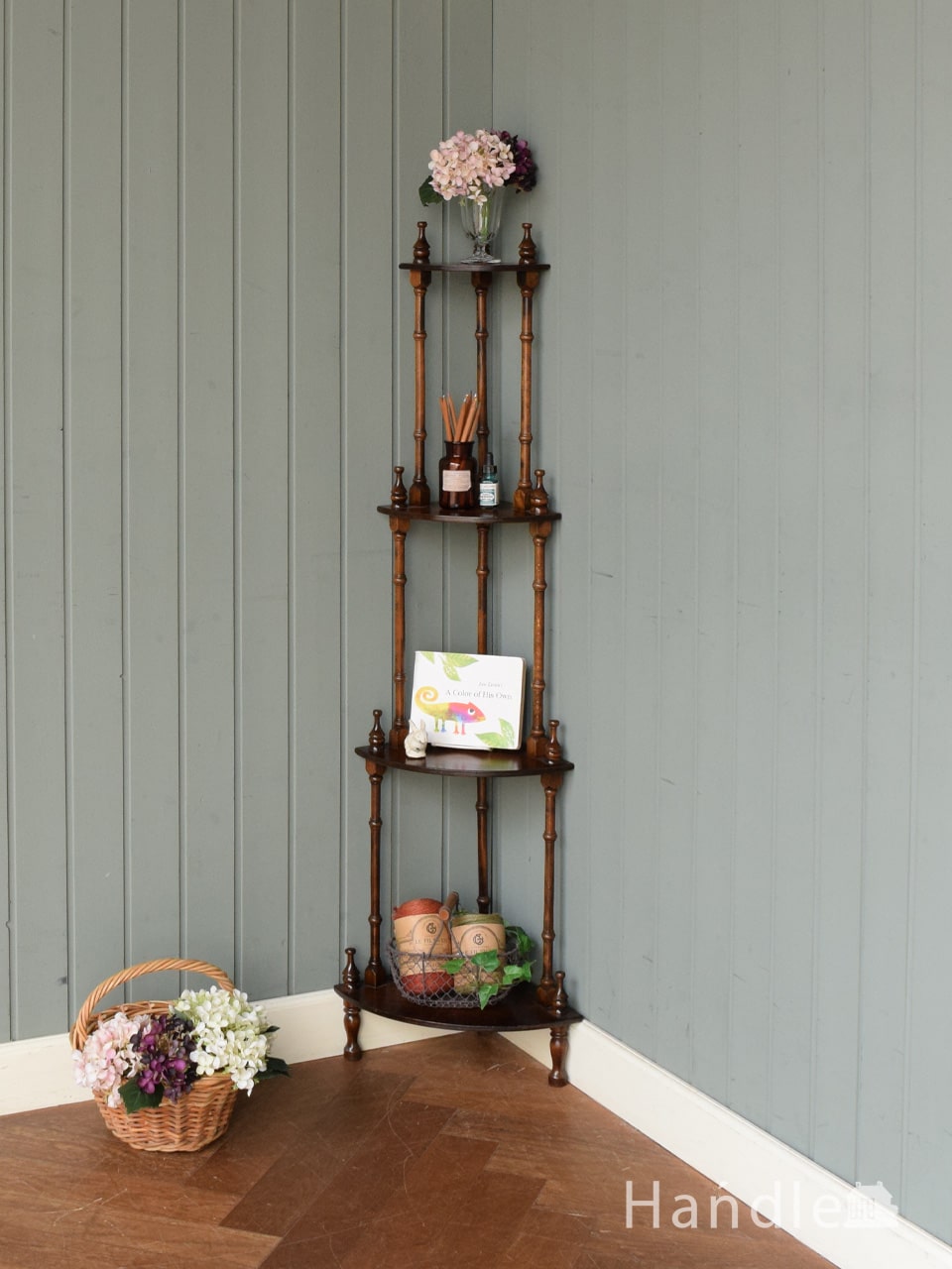 本棚から食器棚まで使えるアンティーク家具、木製のオープン