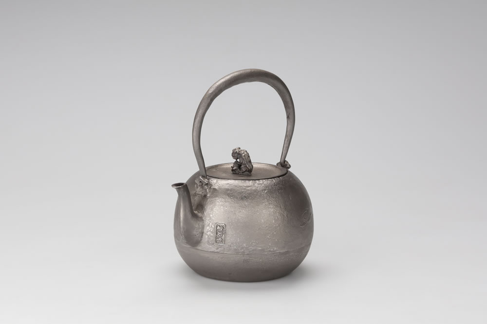 般若鋳造所 | 砂鉄鉄瓶