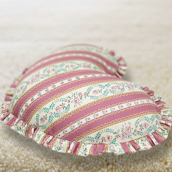 3個限定】クッション ハート フリル 【ピンク花ストライプ】 中身付き