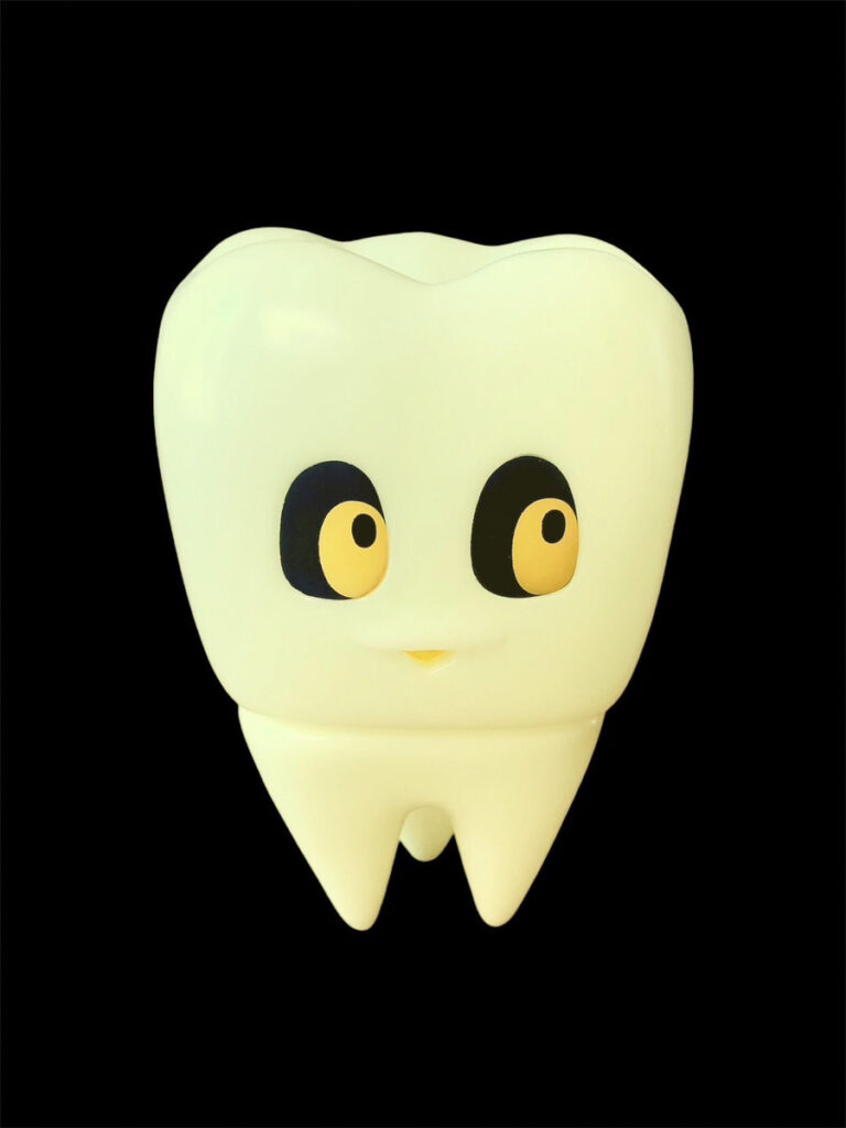 11月21日(木)18時より抽選開始】【木内歯科医院】臼歯のキューシー