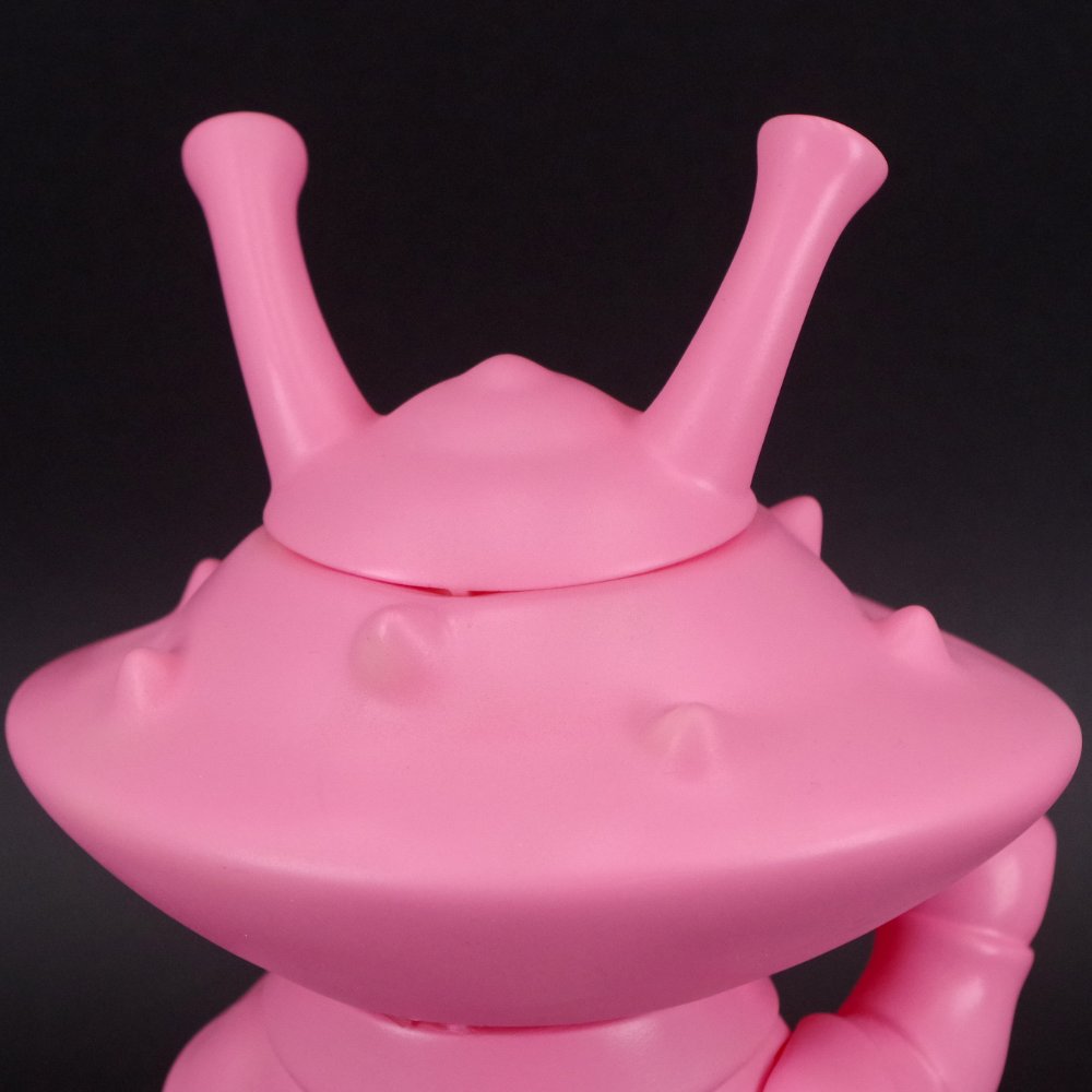 3月28日(金)より抽選開始】【墓場の画廊】金運！招きカネゴン(さくら色