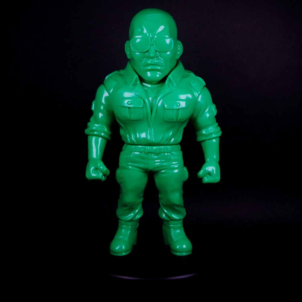 12月24日(土)11:00より販売開始】人気ソフビメーカー【レッドシャーク