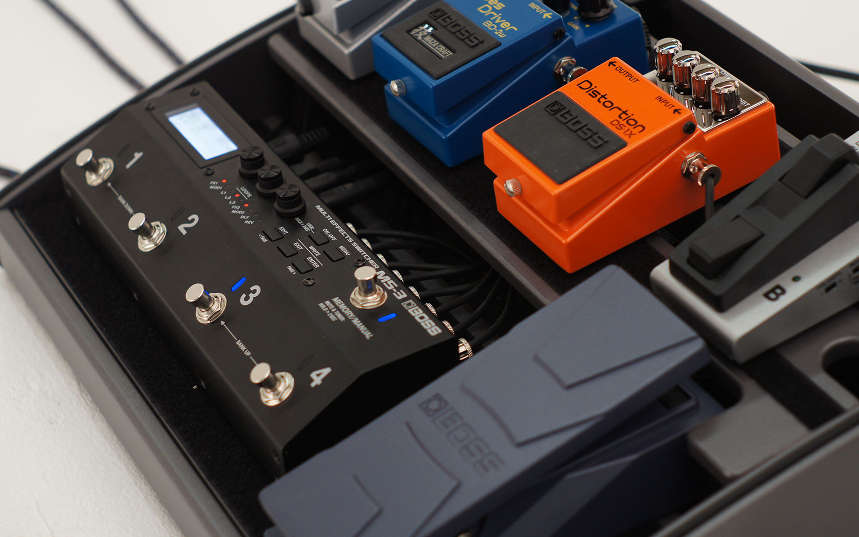 BOSS『MS-3』スイッチャー ＆ マルチエフェクター – Haluna Guitar Studio