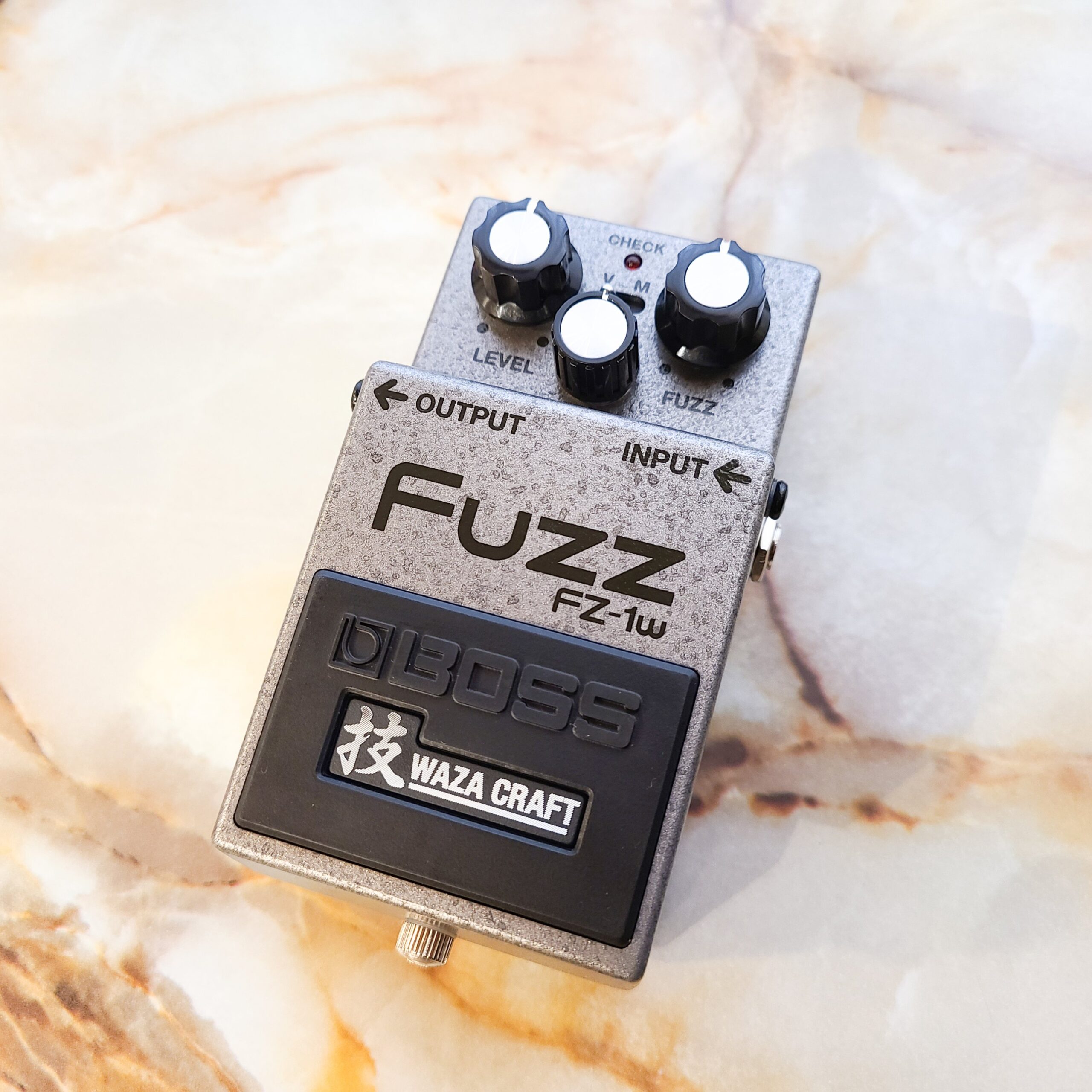 BOSS『FZ-1W Fuzz』ファズ 日本製 – Haluna Guitar Studio
