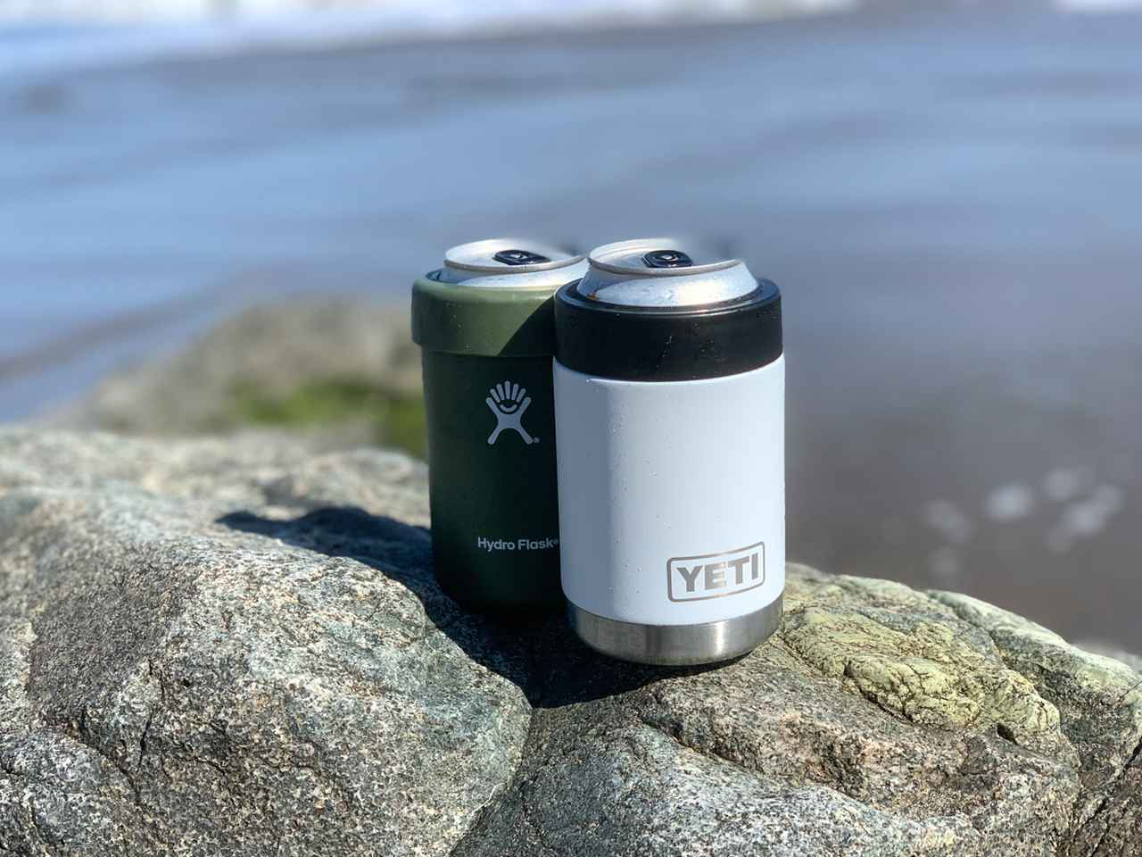 比較検証】缶クーラーは「ハイドロフラスク」or「イエティ」？ 携帯性