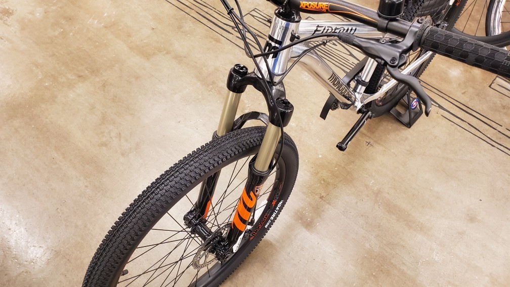 ﾏﾝｸﾞｰｽの FIREBALL SS入荷｜バイク・自転車の購入修理ならハヤサカサイクル