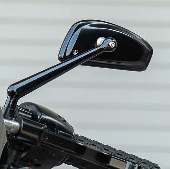 萩*昇様 RG400/500ミラー右側