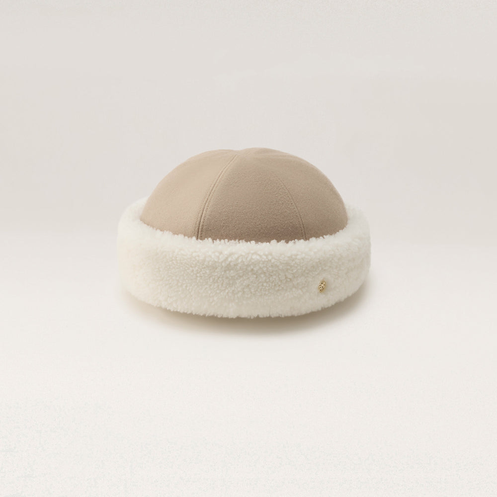 Buy Nika Shearling Beanie - Mushroom - Helen Kaminski