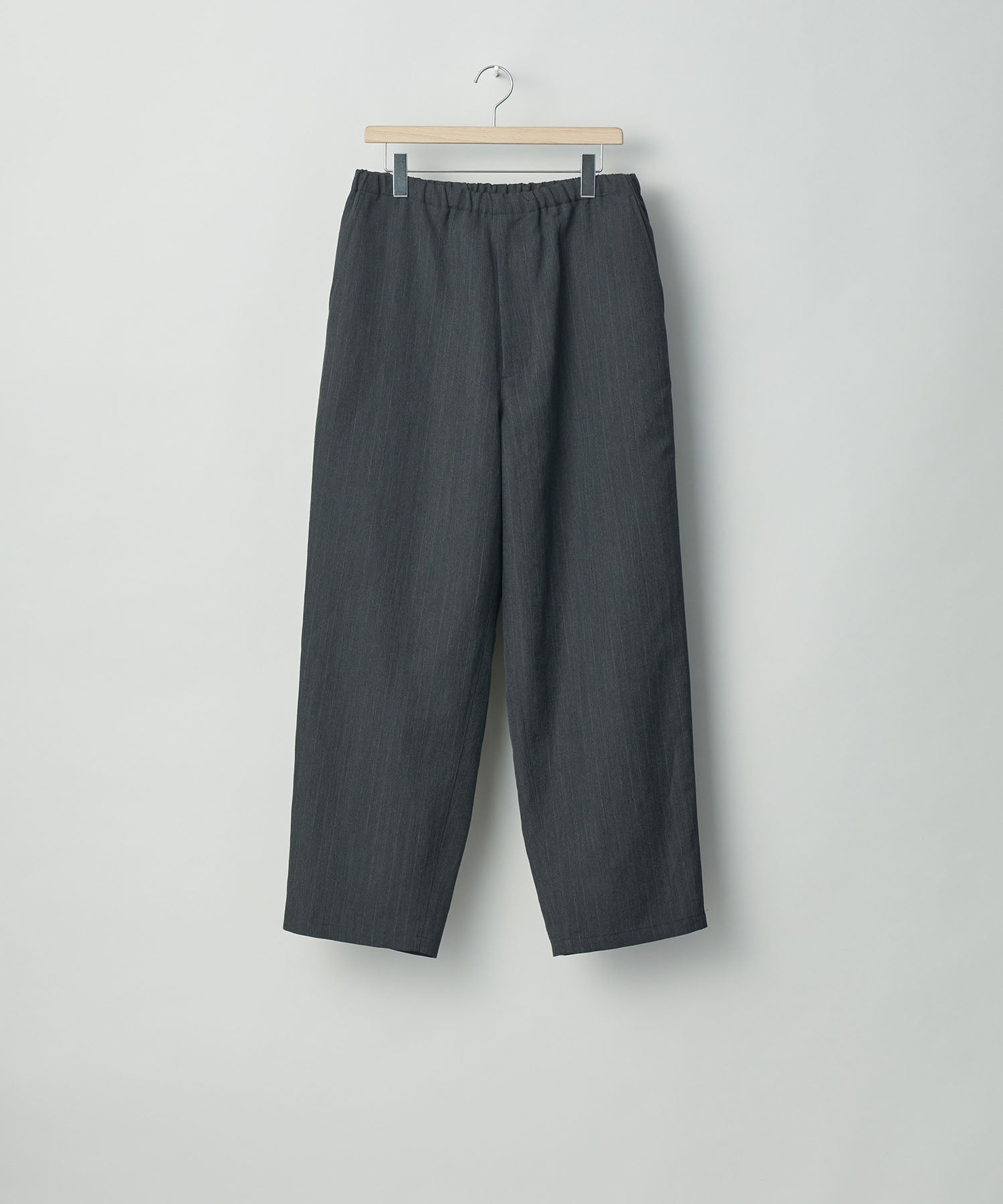 stein / シュタイン】DRAWSTRING WIDE TROUSERS - CHARCOAL | 公式通販