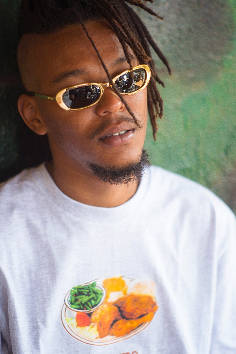 シュプリームが2018年春夏サングラスコレクションを発表