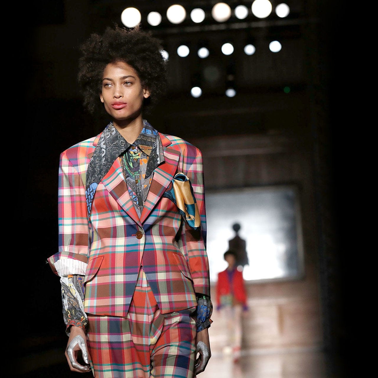 All the Looks From the Vivienne Westwood Red Label Fall 2016 Ready