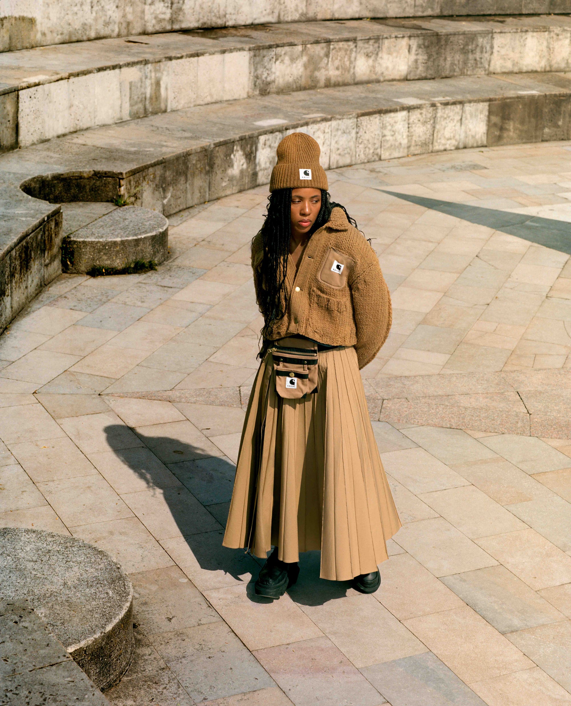 サカイ」×「カーハート ウィップ」によるカプセルコレクションが発売