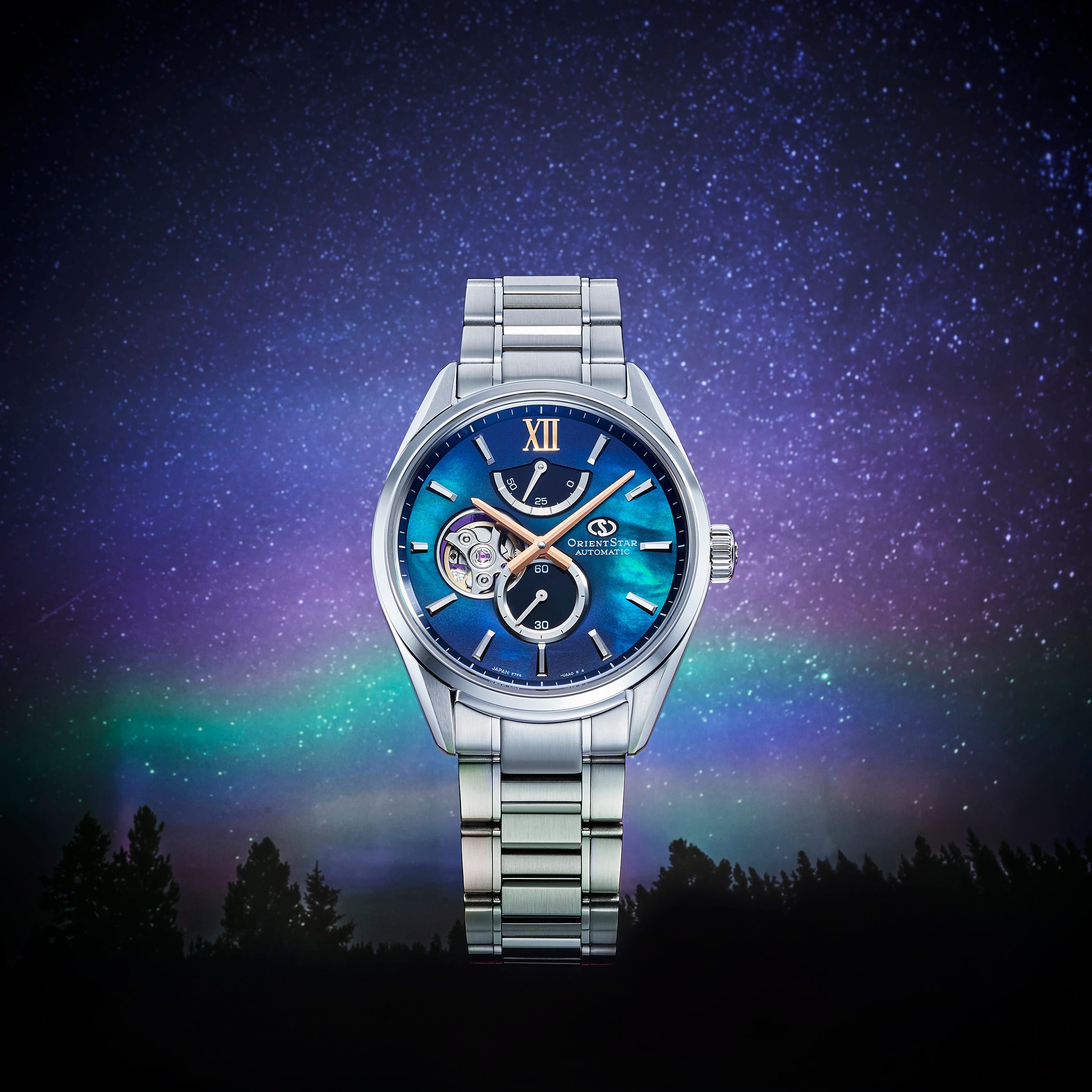 オリエントスター、審美眼を磨く旅を、宇宙と同調する時計とともに