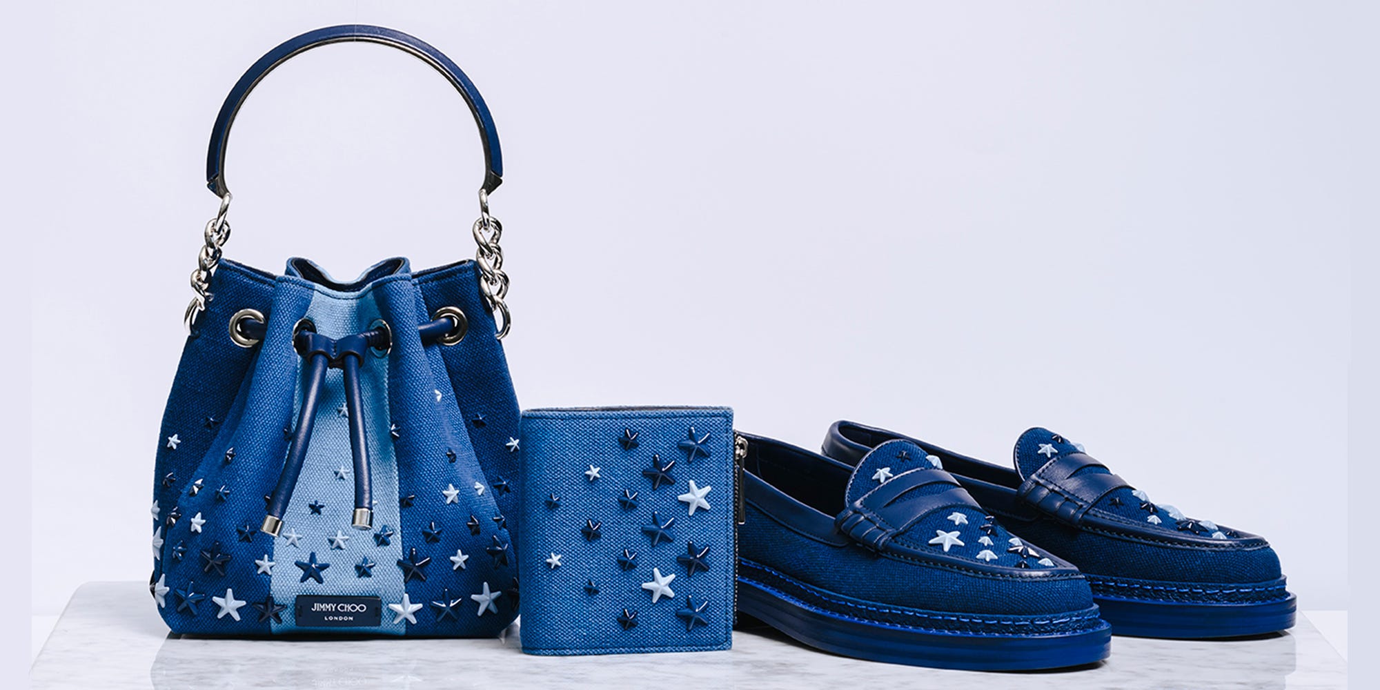 藍染のクラフトマンシップから着想。ジミー チュウが日本限定