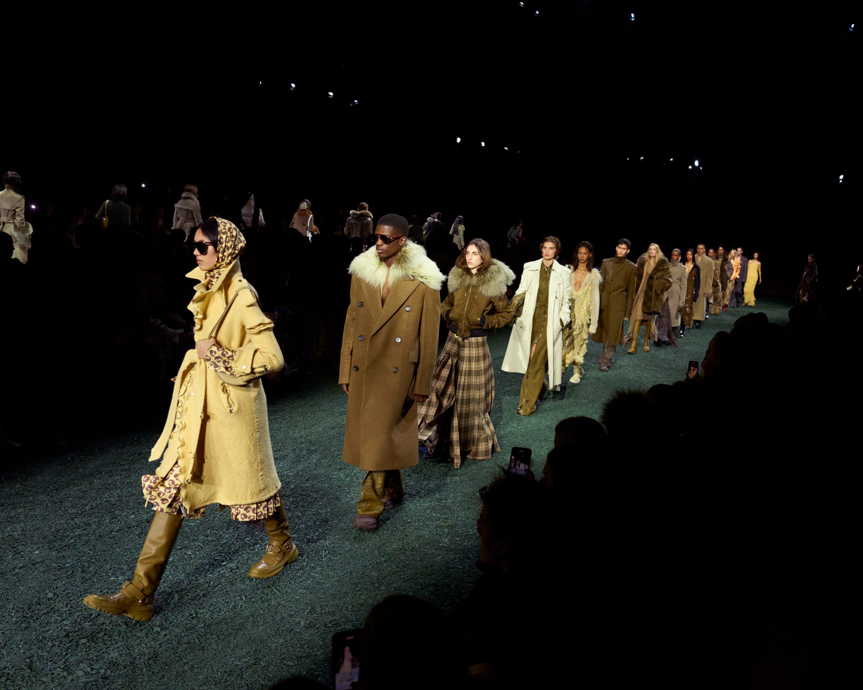 burberry-winter-2024-show-