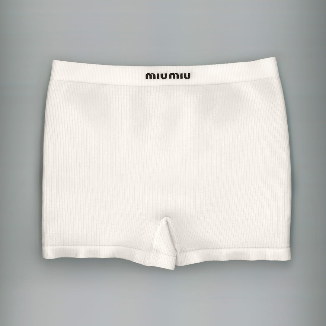 ミュウミュウ」からアンダーウェアの新作コレクションが発売