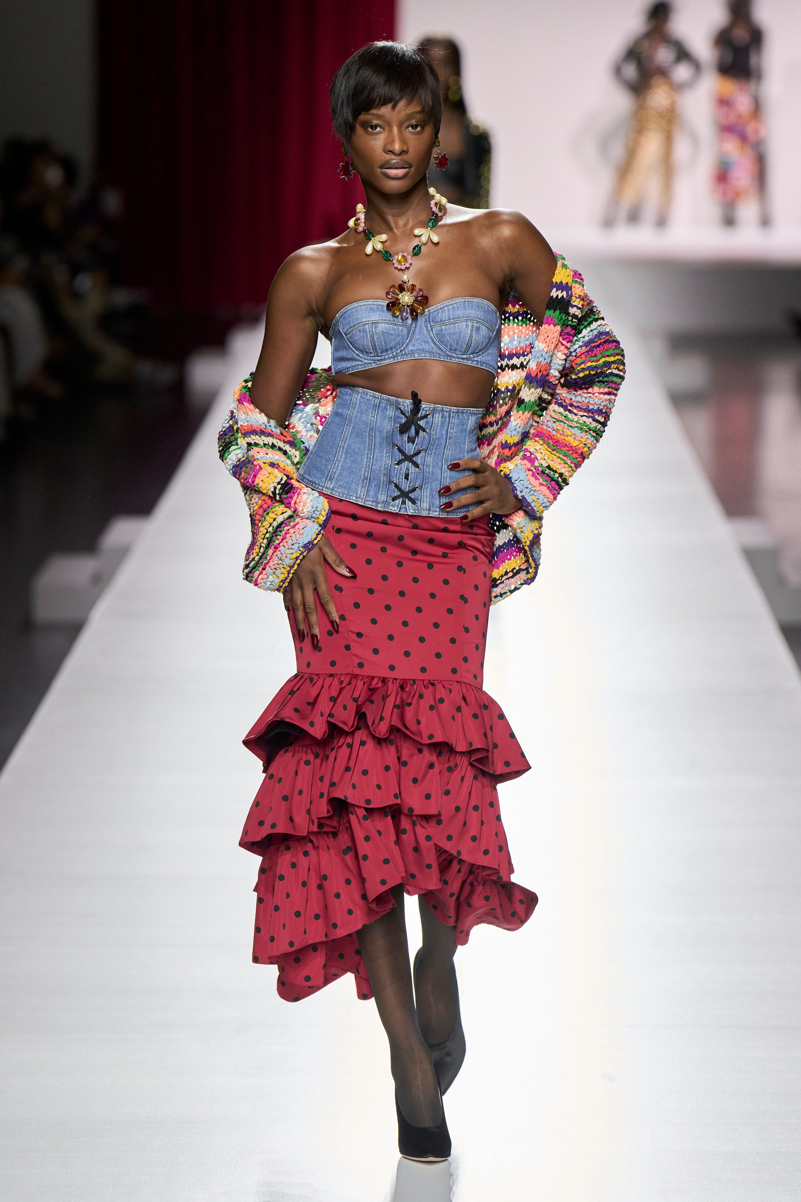 モスキーノ（MOSCHINO）2024春夏コレクション | ファッション | ELLE