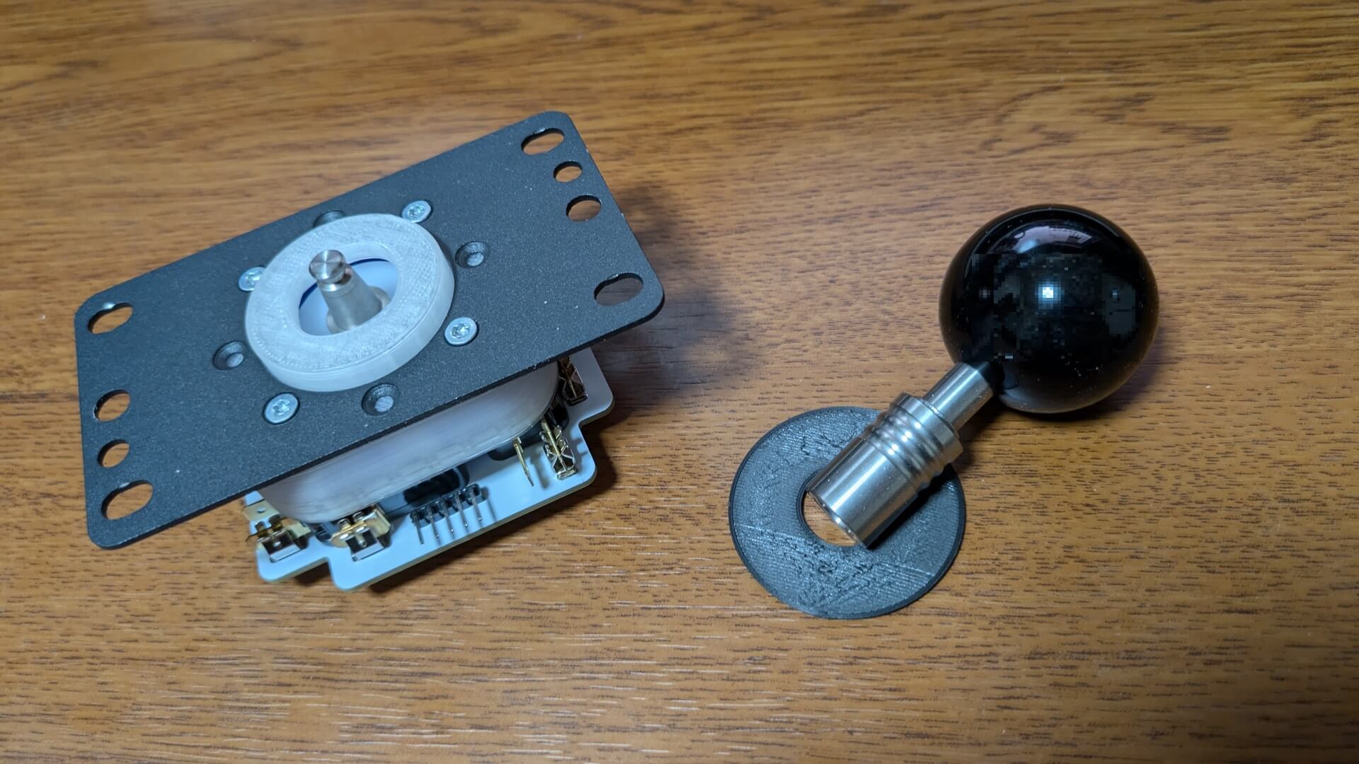 PWS FS-24』レビュー。次世代の増設済みアケコンの先駆けとなる存在