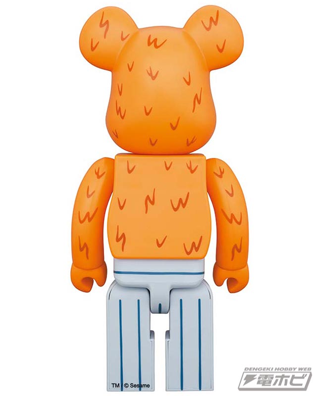 セサミストリート』の「オスカー」がオレンジカラーでBE@RBRICKになり