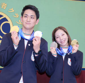 バレー久光が新ユニホーム発表 石井優希「生地が薄くて動きやすい