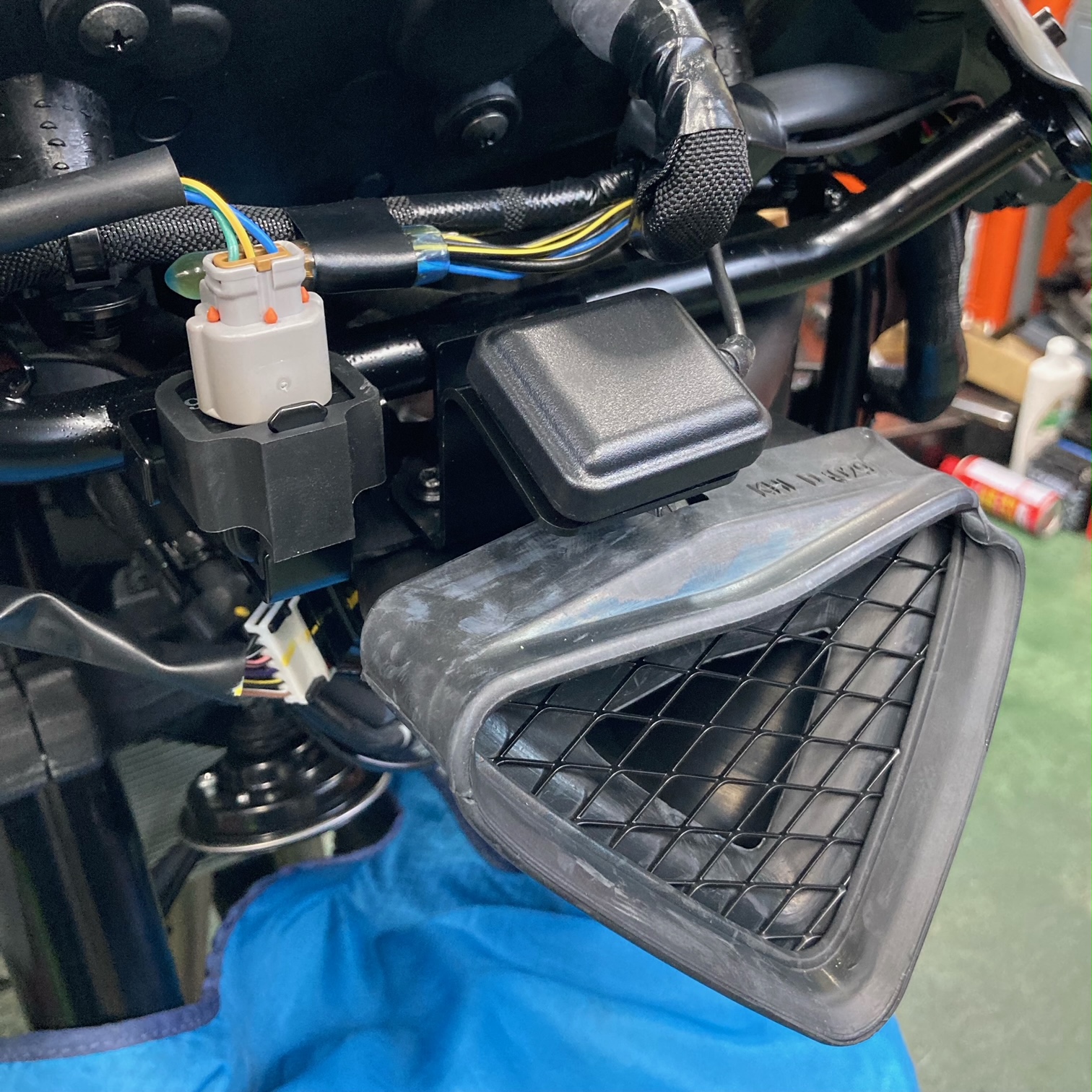 カワサキ》ZXー25R SEのETC取り付けは純正品で！！ | 広島