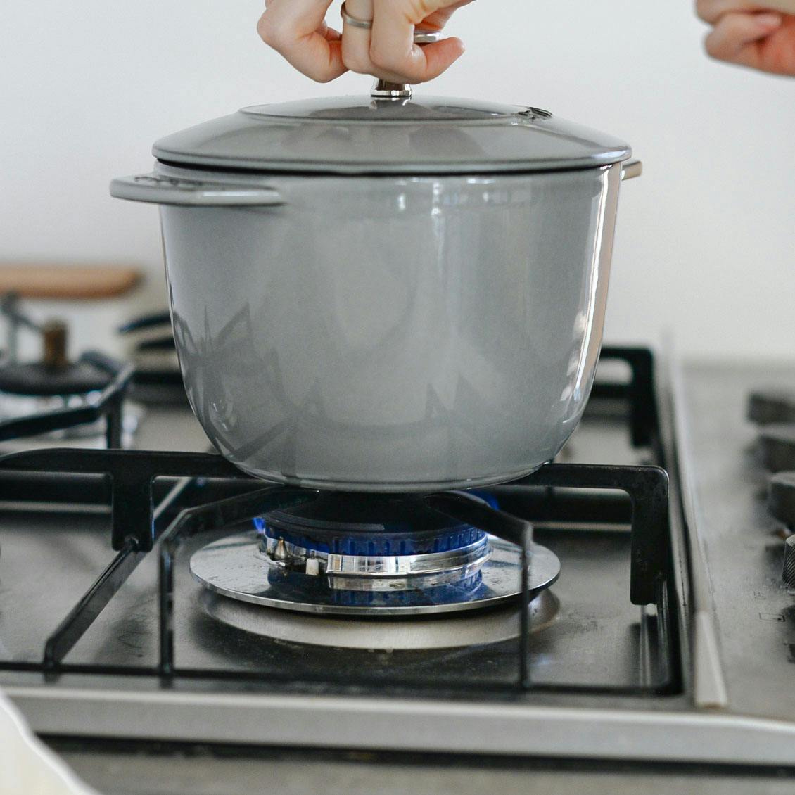 STAUB / ストウブ / ラ・ココット de GOHAN（ブラック、グレー