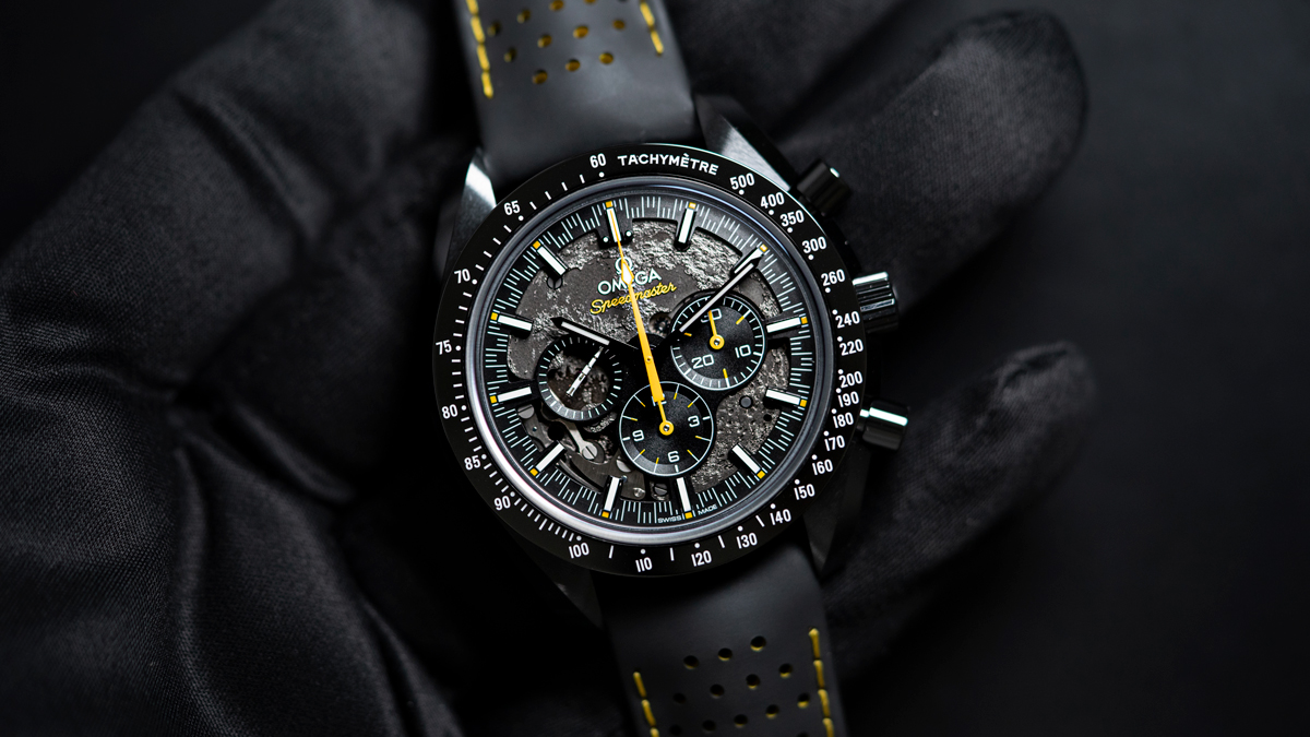 新旧比較】アポロ8号へとオマージュを捧げるオメガ スピードマスター