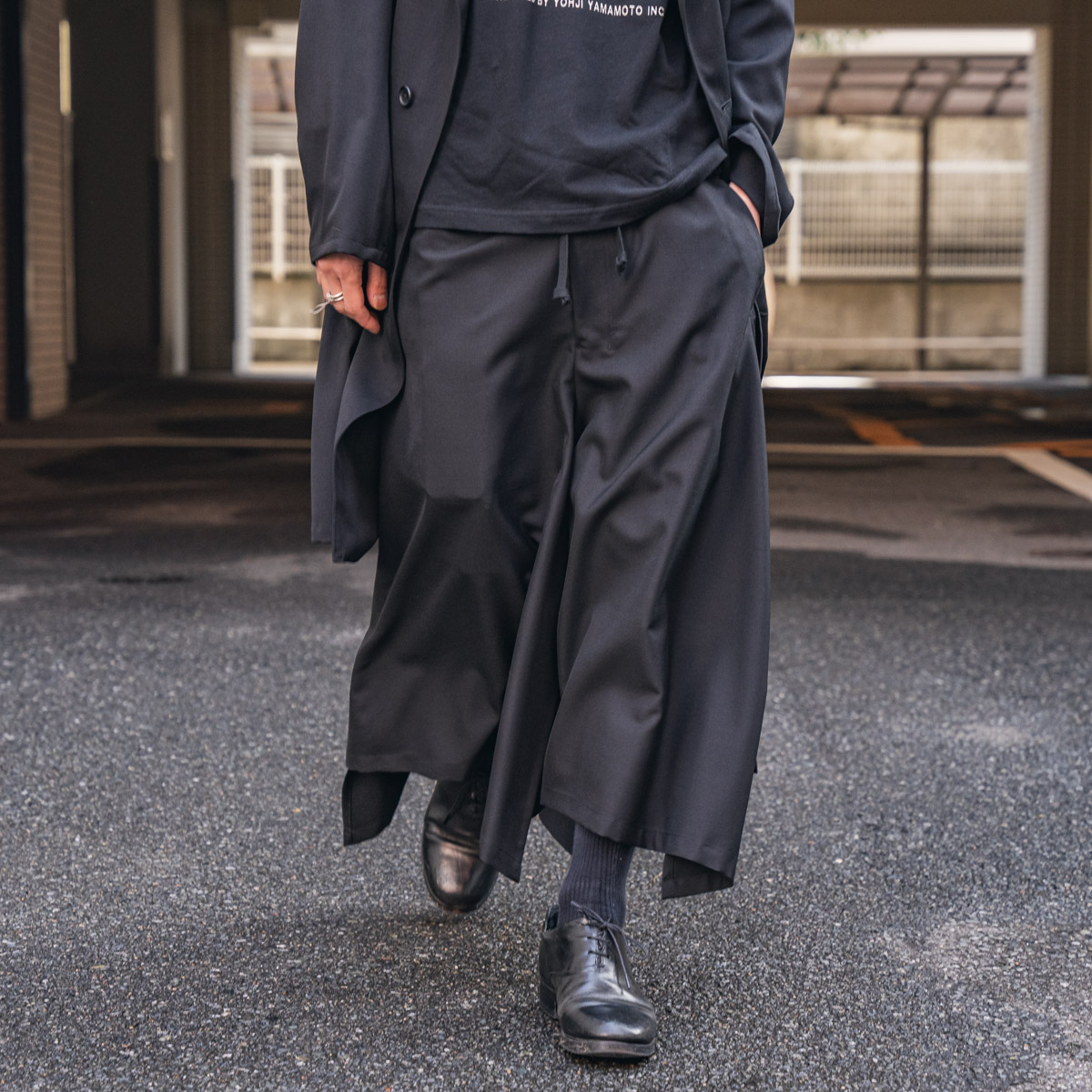 グラウンドワイ カラスパンツ 新品 Ground Y カラスパンツ | HUES 福岡