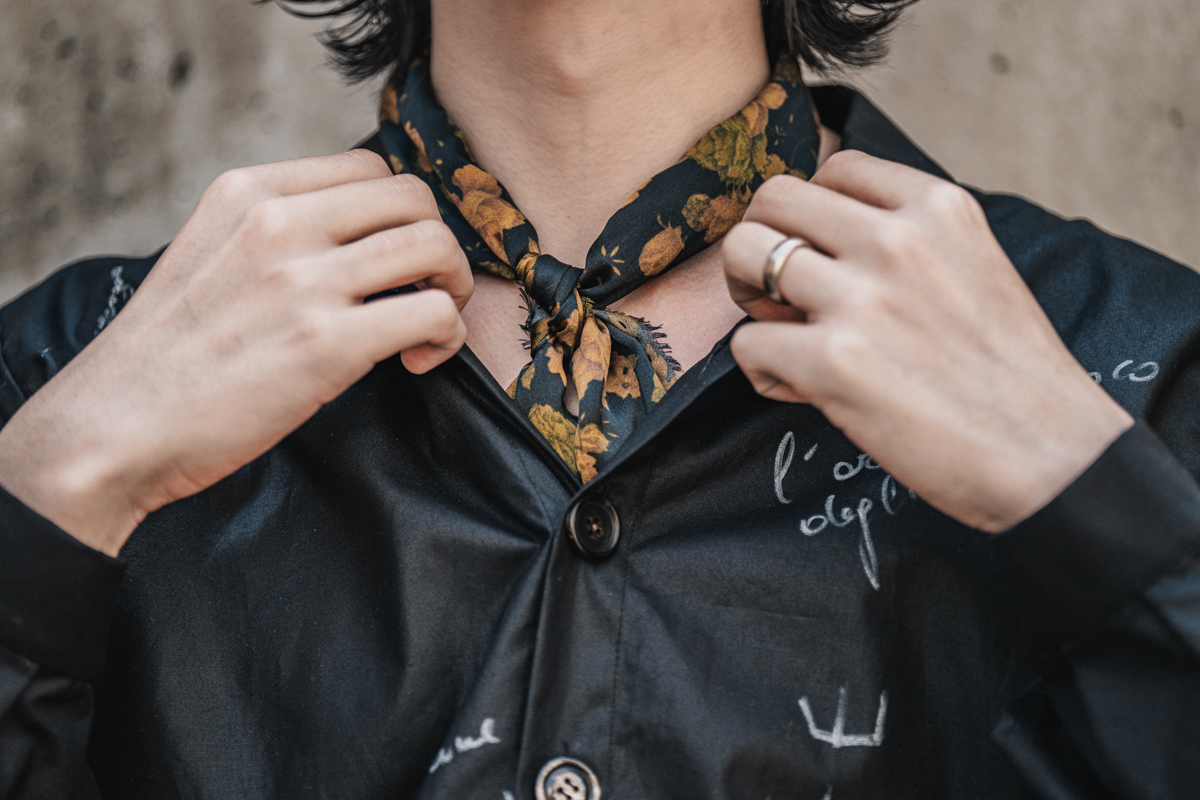 ARCHIVIO J.M.Ribot シルクスカーフ | HUES 福岡セレクトショップ