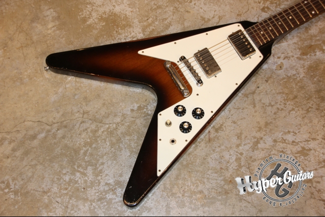 Gibson '81 Flying V - サンバースト - ハイパーギターズ Hyper