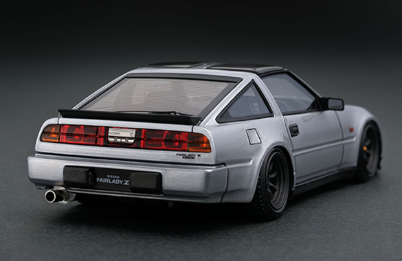 IG0659 Nissan Fairlady Z (Z31) Silver | LINE UP | ignition model