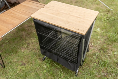 スノーピークのメッシュラックスタンドの収納はボックス内だけじゃない！？