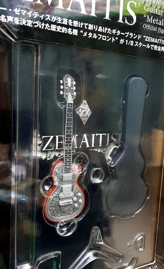 1/8スケールミニチュア「ゼマイティス ギターコレクション メタル