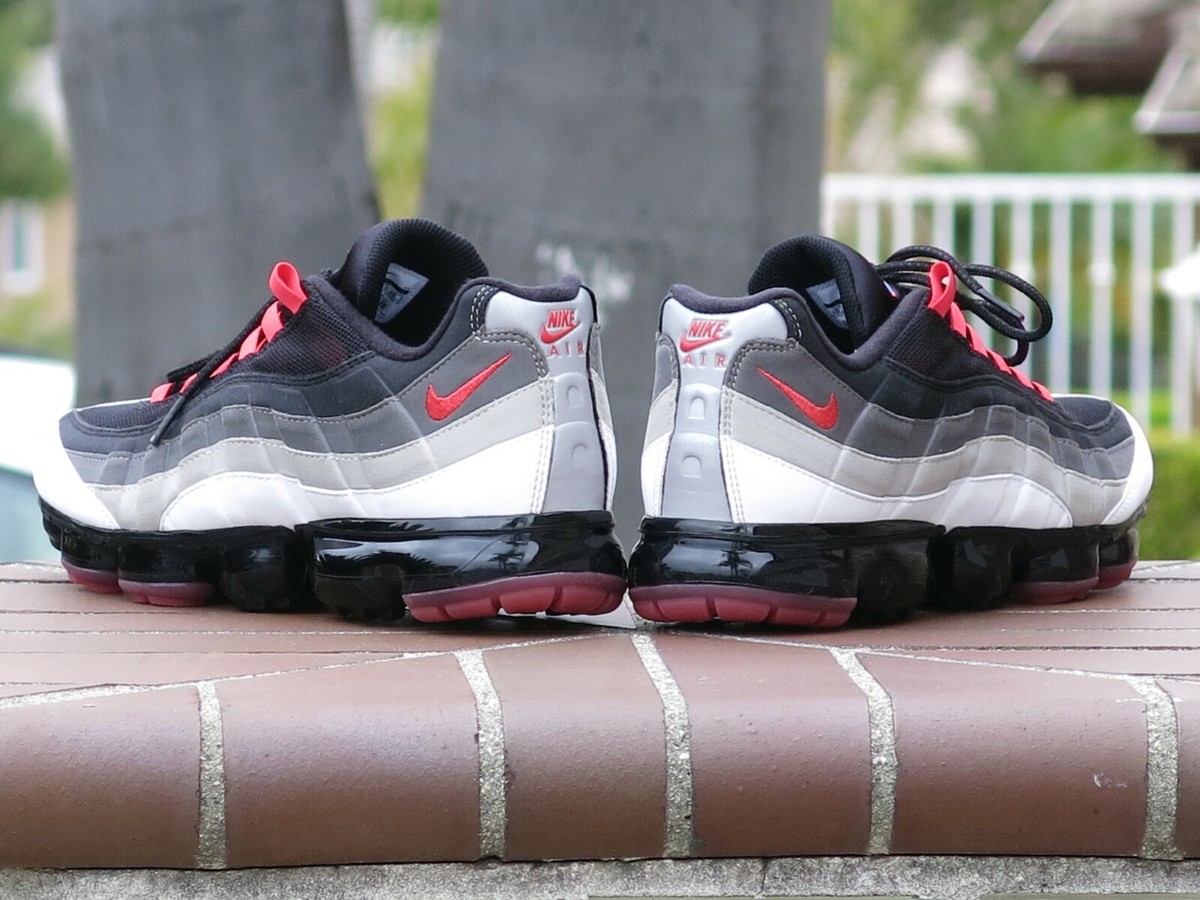 Nike Air Vapormax '95 Men's Athletic Sneakers AJ7292-101 | eBay