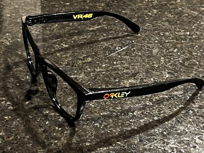 Oakley FROGSKINS Valentino Rossi VR46 9013-E6 Polish Black Read | eBay