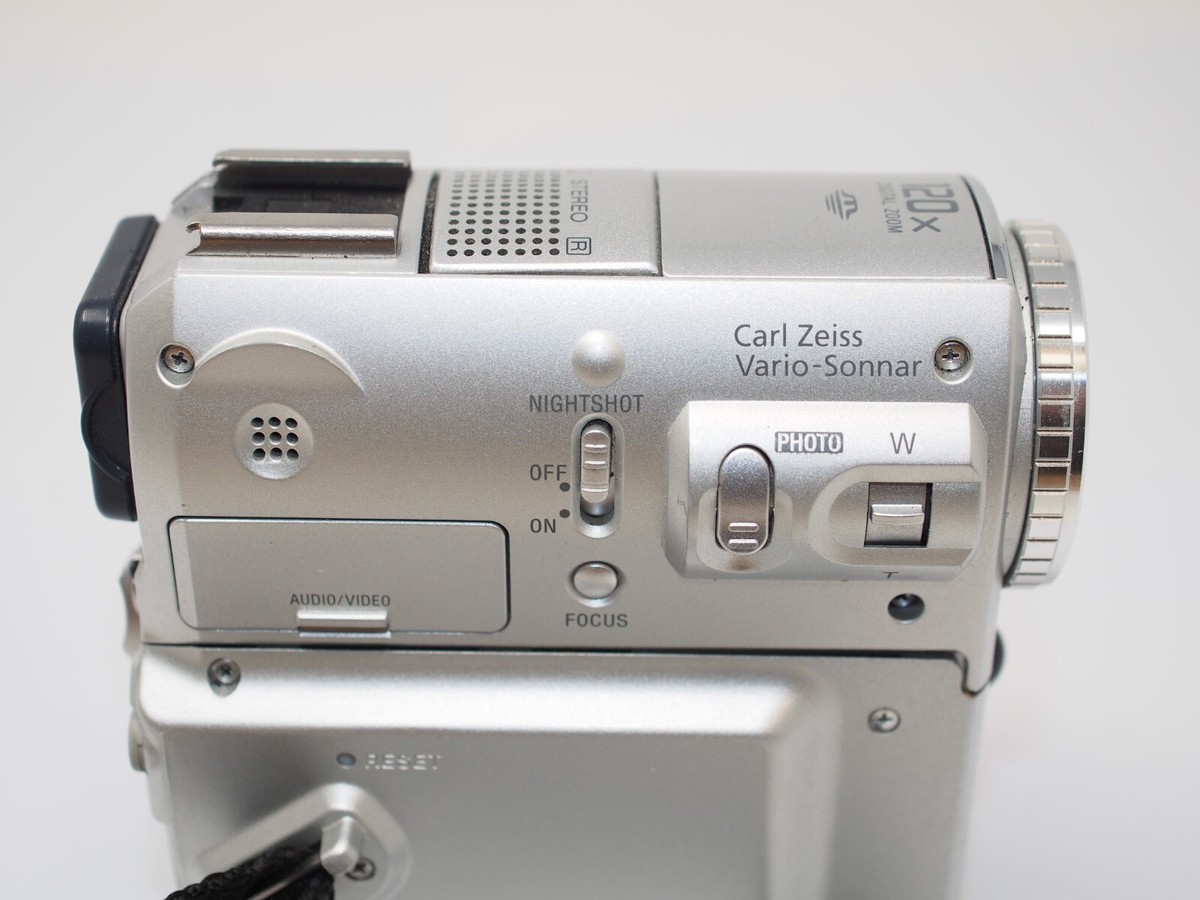 Sony DCR-PC105 MiniDV Digital Handycam Camcorder 27242629172| eBay