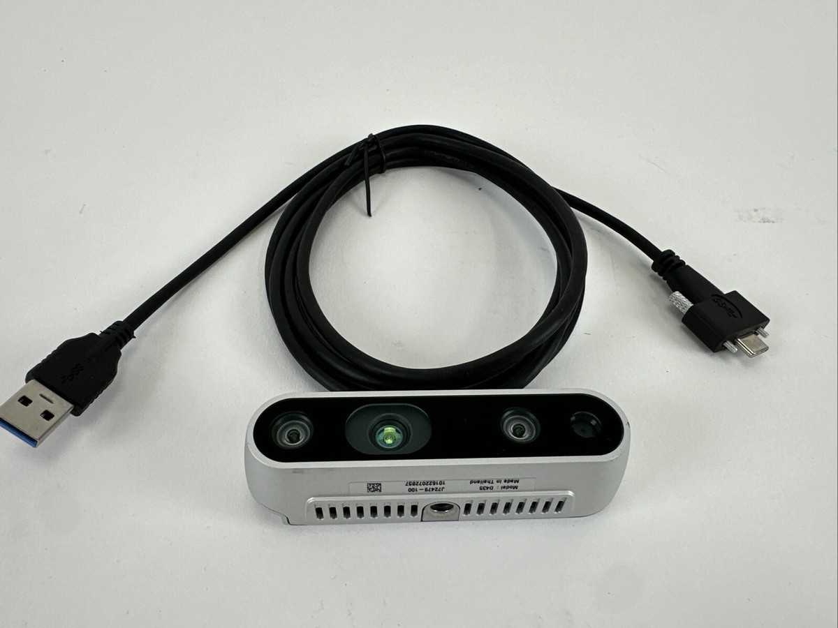 Intel RealSense Depth Camera D435 Silver with locking USB C To C