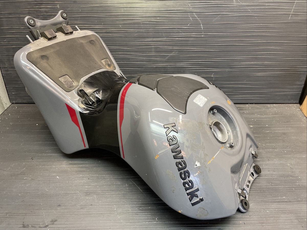 2022 Kawasaki Ninja ZX14R Gas tank, fuel tank #5523 | eBay