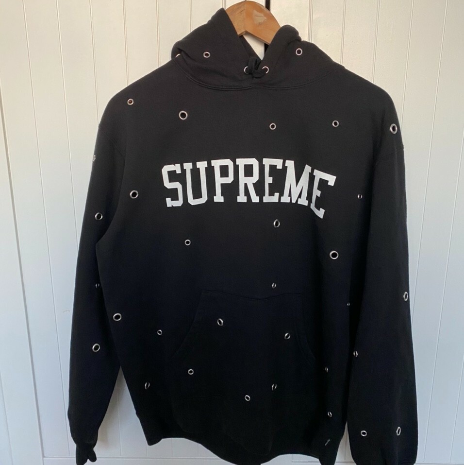 Supreme eyelet hooded sweatshirt, Large (USED) | eBay