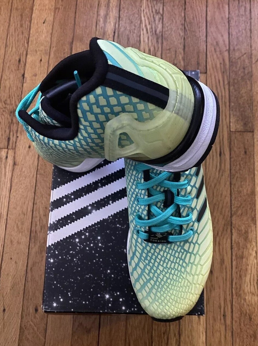 Adidas ZX Flux Xeno Frozen Yellow Glow in the Dark AQ8212 Size 7.5