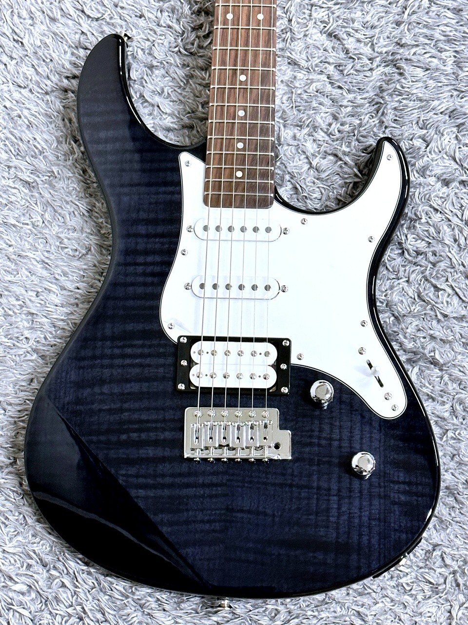 YAMAHA PACIFICA PAC212VFM TBL Electric Guitar Translucent Black