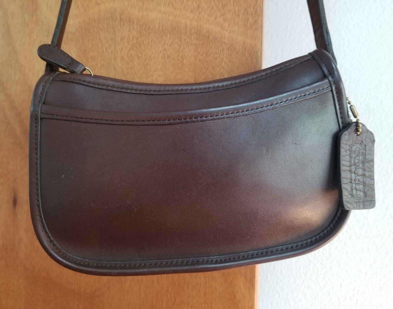 Vintage COACH #9031 Mahogany Leather 