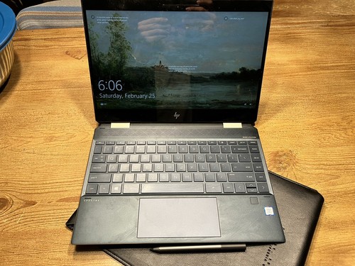 HP Spectre x360 Convertible 13-ap0xxx DESKTOP-U1096JS, i7-8565U