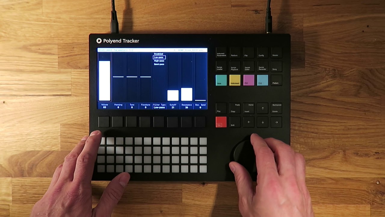 Polyendがトラッカースタイルのシーケンサーを搭載したスタンド